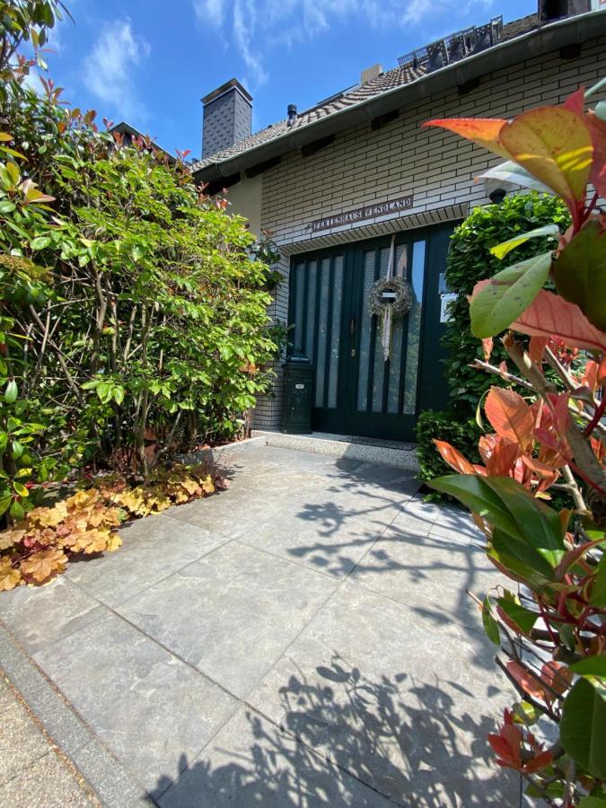 Private Wellness Suiten Mit Whirlpool 埃森 外观 照片